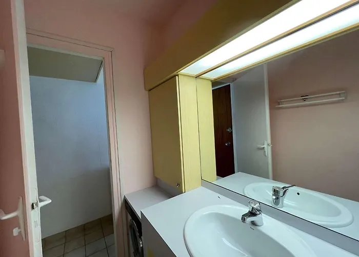 شقة A St-jean-de-monts, Avec Parking, Balcon Et Vue - Fr-1-224c-201 *