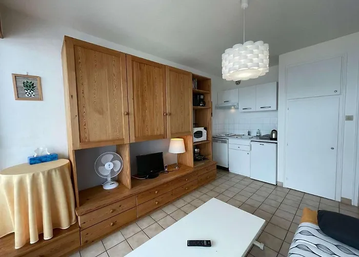 A St-jean-de-monts, Avec Parking, Balcon Et Vue - Fr-1-224c-201 Saint-Jean-de-Monts