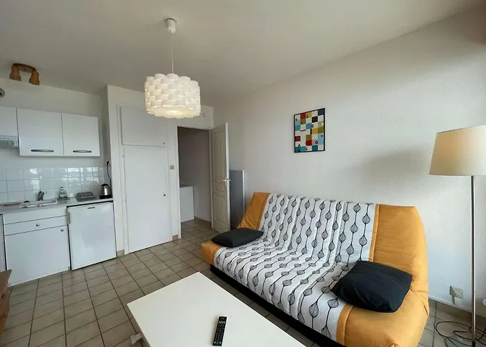 A St-jean-de-monts, Avec Parking, Balcon Et Vue - Fr-1-224c-201 Lejlighed